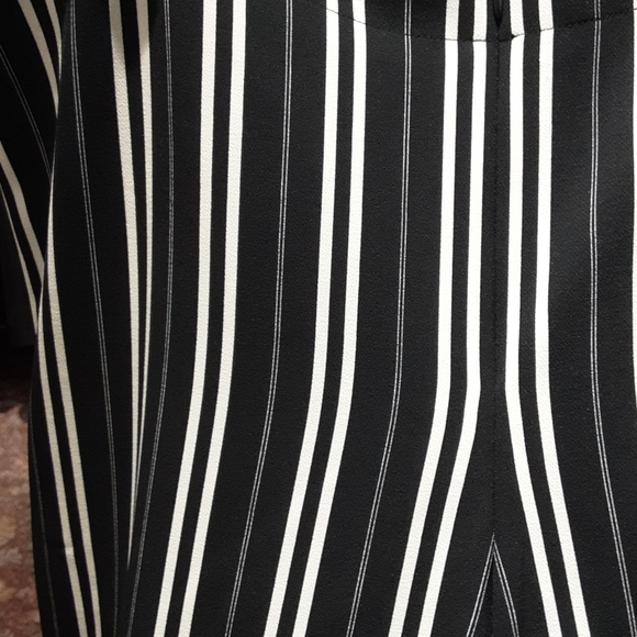 pants - Picture 3 of 3